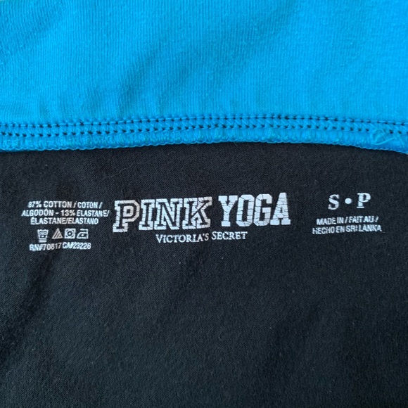 SOLD PINK Cropped Yoga Leggings - Picture 4 of 4